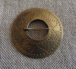 Medsize bronze brooch/sakta